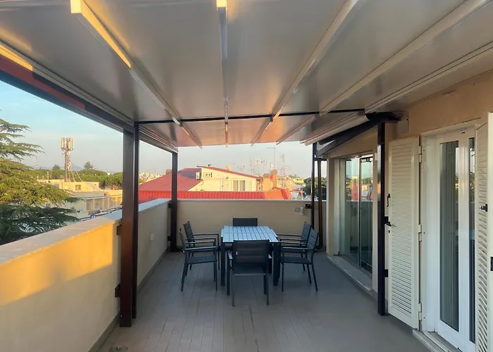 Apartment Angela Attico A Pochi Minuti Dal Gemelli E Stazione Fl3 Direzione San Pietro - Centro